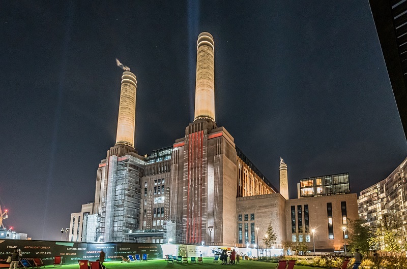 Battersea Power Station projection sequence